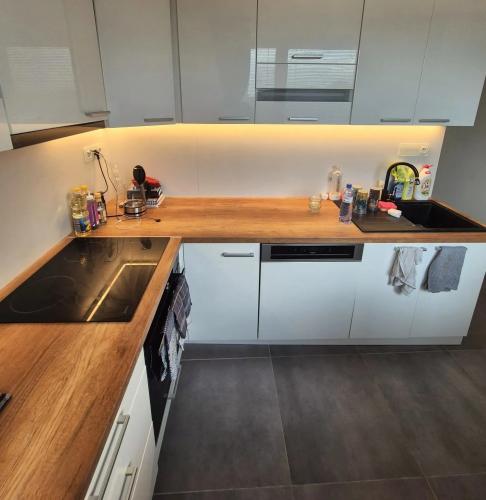 Reality Prenájom 2-izbového SMART bytu – Medvedova ul., Bratislava V