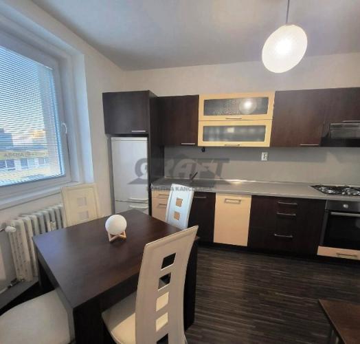 Reality Na prenájom 3-izbový byt – Rozvodná ul., Kramáre