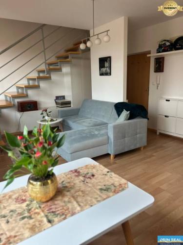 Reality Krásny zariadený 3izbový mezonet len na skok od centra 790,- Eur