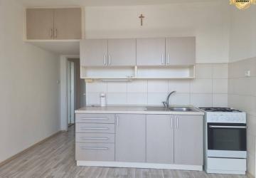 Reality PREDAJ - 2-izbový byt s troma balkónmi - Nitra, Centrum