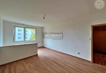 Reality Predaj, dvojizbový byt Levice, Rybníky II, po čiastočnej rekonštrukcii, ihneď voľný