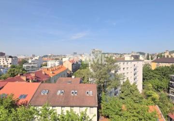 Reality Pekný 1i byt, VÝHĽAD, BALKÓN, Kupeckého ulica, OC CENTRAL, Ružinov