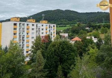 Reality Hľadáme pre klienta 3 izb. byt v časti Podlavice - Banská Bystrica