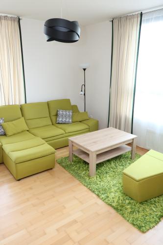 Reality Prenájom 1,5-izbového bytu – CityPark Ružinov, Plynárenská ul.