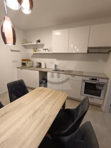 Reality 2-izbový byt byt, Martin, Centrum