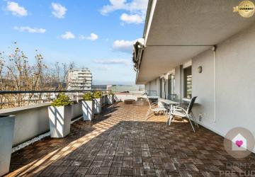 Reality BA/RUŽINOV- 2i veľkometrážny byt s privátnym vstupom a terasou