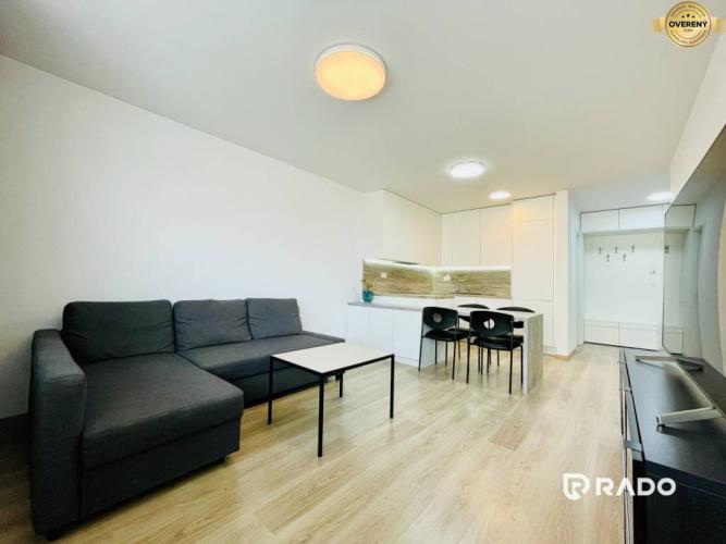 Reality RentHub | Krásny moderne zariadený 2-iz byt s garážou | 49 m² | Rača
