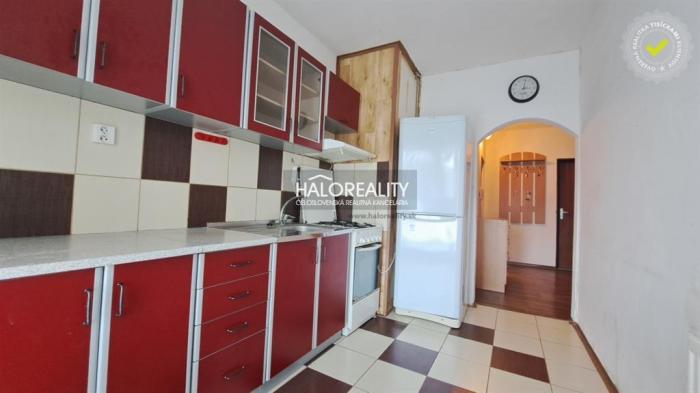 Reality REZERVOVANÉ - Predaj, trojizbový byt Žiar nad Hronom, Centrum II - EXKLUZÍVNE HALO REALITY