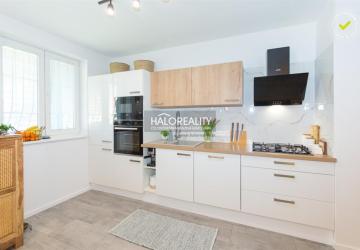 Reality REZERVOVANÉ - Predaj, trojizbový byt Bratislava Dúbravka, M. Schneidera Trnavského