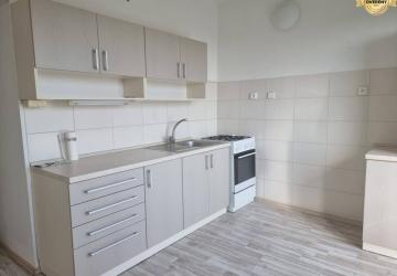 Reality PREDAJ - 2-izbový byt s troma balkónmi - Nitra, Centrum