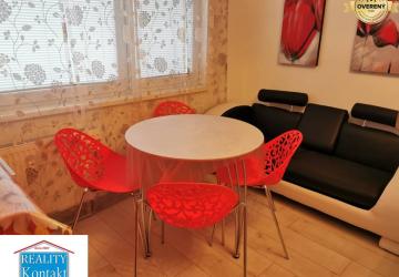 Reality Ponúkame na prenájom 1-izbový byt v N. Zámkoch