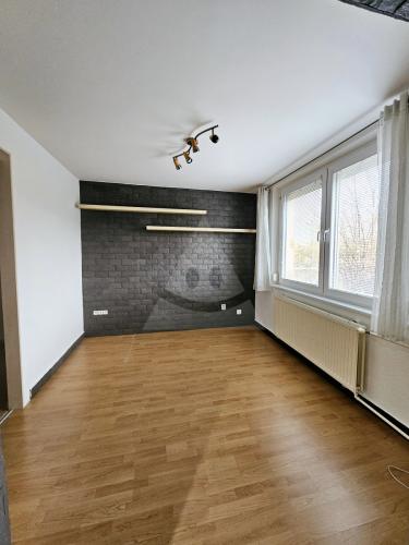 Reality 3-izbový byt byt, Nitrianske Pravno