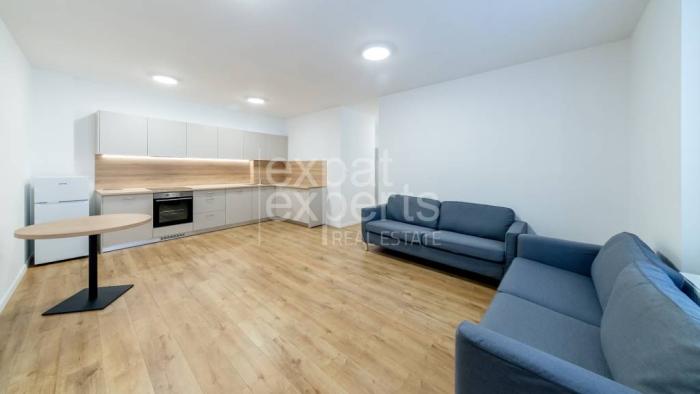 Reality REZERVOVANÉ Krásny priestranný 3i byt 71m2, v tichom dvore, úplne nový