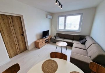 Reality 3-izbový byt byt, Komárno, Sídlisko IV, Mederčská (časť Sídlisko IV)