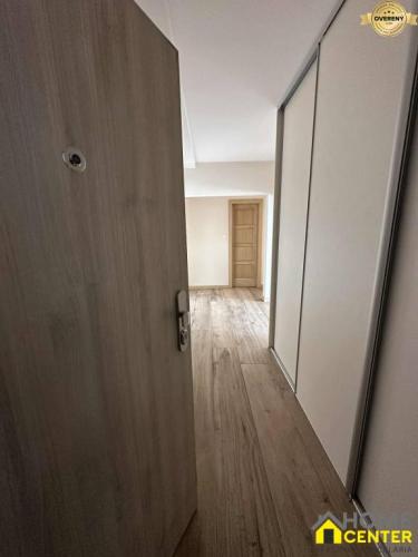 Reality PREDAJ : 3 IZBOVÝ BYT S LOGGIOU, ul. VODNÁ, KOMÁRNO