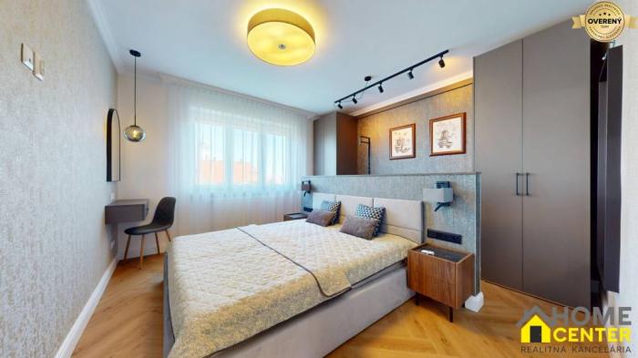 Reality PRENÁJOM 3 izbový, nadštandartný byt s balkónom a garážou v centre