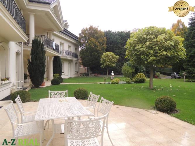 Reality Na prenájom 4-izbový luxusný byt, Nekrasovova ul, - Staré Mesto