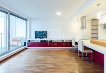 Reality Krásny, priestranný 2i byt 69m2, s parkovaním a 2x lodžia, BREČTANKA