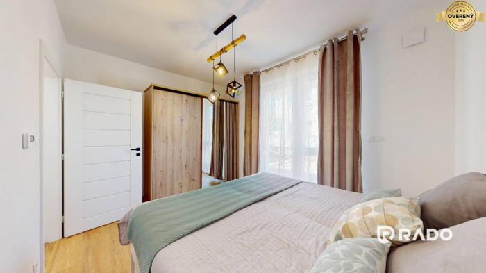 Reality RADO | PRENAJATÉ! 2i byt s terasami a parkovacím miestom | Trenčín