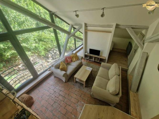 Reality Predaj: Apartmán 48 m2, v centre Banskej Štiavnice - DIVNÁ PANI