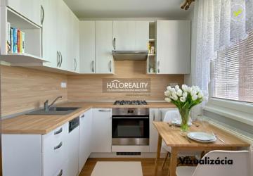 Reality REZERVOVANÉ - Predaj, trojizbový byt Očová, veľkorysý a slnečný