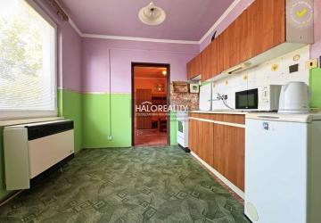 Reality Predaj, jednoizbový byt Radvaň nad Dunajom, len 120 metrov od piesočnatej pláže Dunaja - EXKLUZ