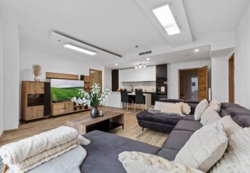 Reality Predaj apartmán, 21. poschodie, 101m2, Vienna Gate