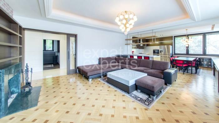 Reality Exkluzívny 4i byt 146m2, s terasou v rezidencií pri hrade