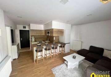 Reality PREDAJ 3 izbový, tehlový byt s garážou v centre - KOMÁRNO