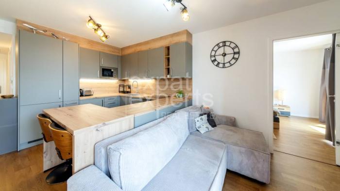 Reality Dizajnový, krásny 2i byt 44m2, terasa s výhľadom, parking, GUTHAUS