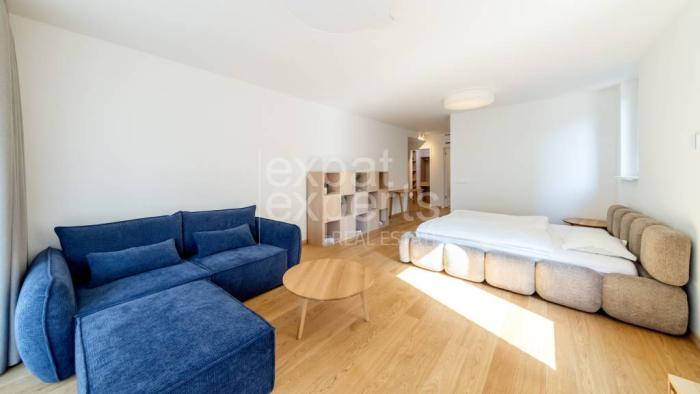 Reality Veľkometrážny, dizajnový 1i byt 48m2 lodžia, VYDRICA