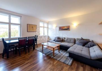 Reality Krásny, priestranný 2i byt 75m2, s výhľadom na hrad, centrum mesta