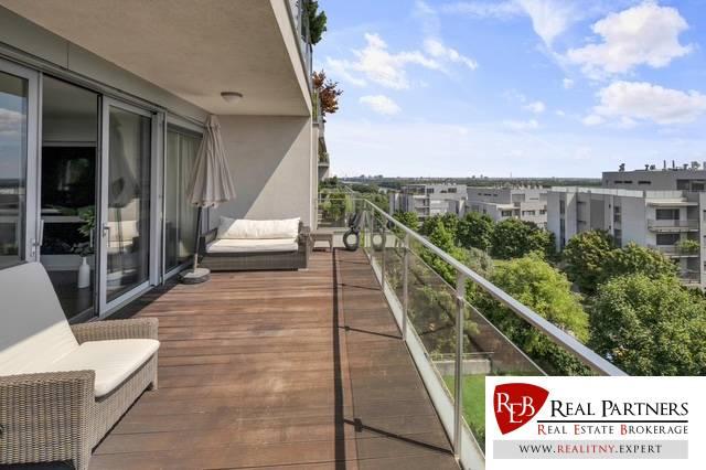 Reality Predaj, Luxusný 4 izbový byt, 180 m2 + 25 m2, Condominium Renaissance