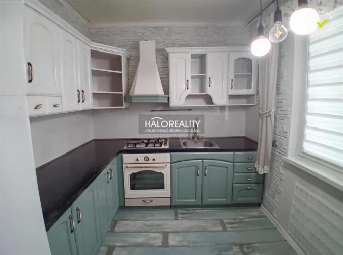 Reality Predaj, trojizbový družstevný byt Veľký Krtíš, priestranný, štýlový, slnečný - ZNÍŽEN