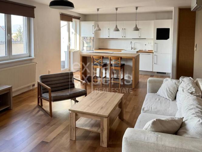 Reality Krásny, priestranný 2i byt 69 m2, s dvoma terasami, parkovanie