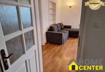 Reality PRENÁJOM : 2 izbový byt blízo centra, Komárno