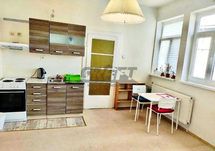 Reality Na prenájom 1,5-izb. byt Pražská ul. - BA Staré Mesto