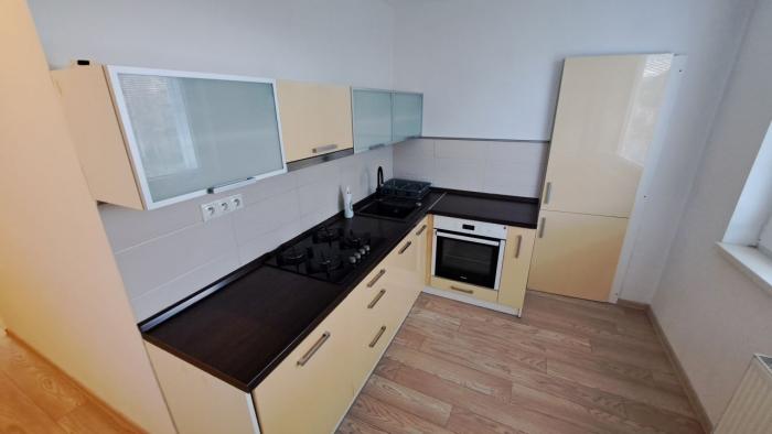 Reality 2-iz. byt v centre.