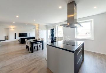 Reality Veľkometrážny 4i byt, 155m2, terasa, Štefániková ul., BA -Staré Mesto