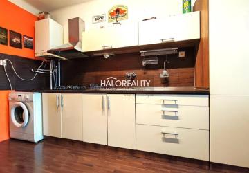 Reality Predaj, štvorizbový byt Nové Zámky, s garážou a záhradkou - EXKLUZÍVNE HALO REALITY