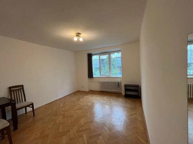 Reality Prenájom: Zrekonštruovaná a kompletne zariadená garsónka v centre – Blumentálska