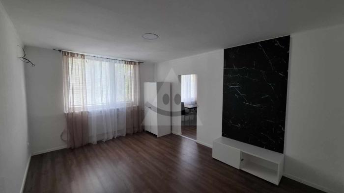 Reality 1-izbový byt byt, Komárno