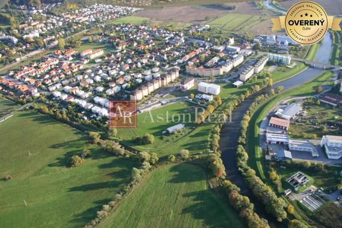 Reality SÚRNE hľadáme pre klienta 2 izb. byt na Sliači