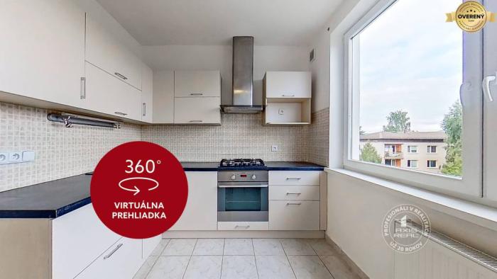 Reality AXIS REAL | Slnečný 3-izbový byt s LODŽIOU, Stará Ľubovňa, Komenského