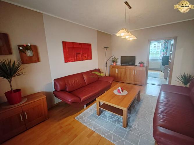 Reality Trojizbový byt vhodný k okamžitému sťahovaniu, Lúčna Vranov..