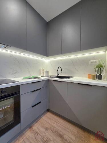 Reality REZERVOVANE: 2-izbový byt Košice–Terasa, Trieda SNP, 51 m²