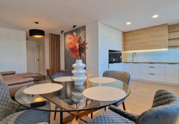 Reality 3i, Terasa, pri OC Galéria, nová rekonštrukcia