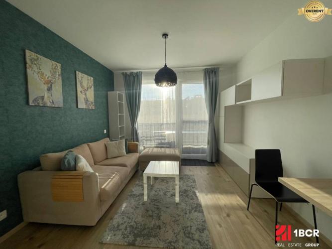 Reality MODERNÝ, KOMPLETNE ZARIADENÝ 1-IZBOVÝ BYT V PROJEKTE SLNEČNICE