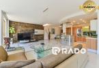 Reality RADO | Staré Mesto | 5i byt 175 m² + 4 balkóny + možnosť 2× parking