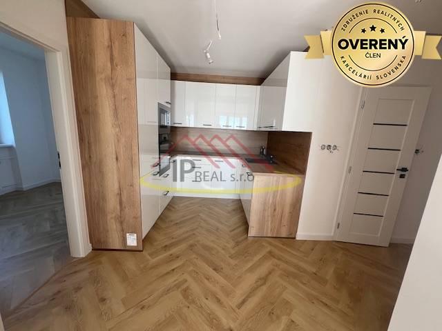 Reality Predaj 4i bytu na Drotárskej ceste, kompletná rekonštrukcia